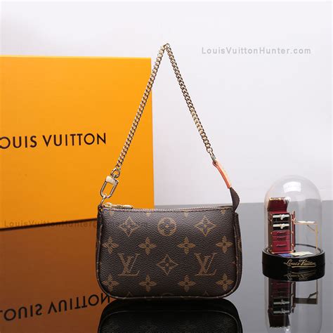 mini pochette louis vuitton fake|louis vuitton mini pochette price.